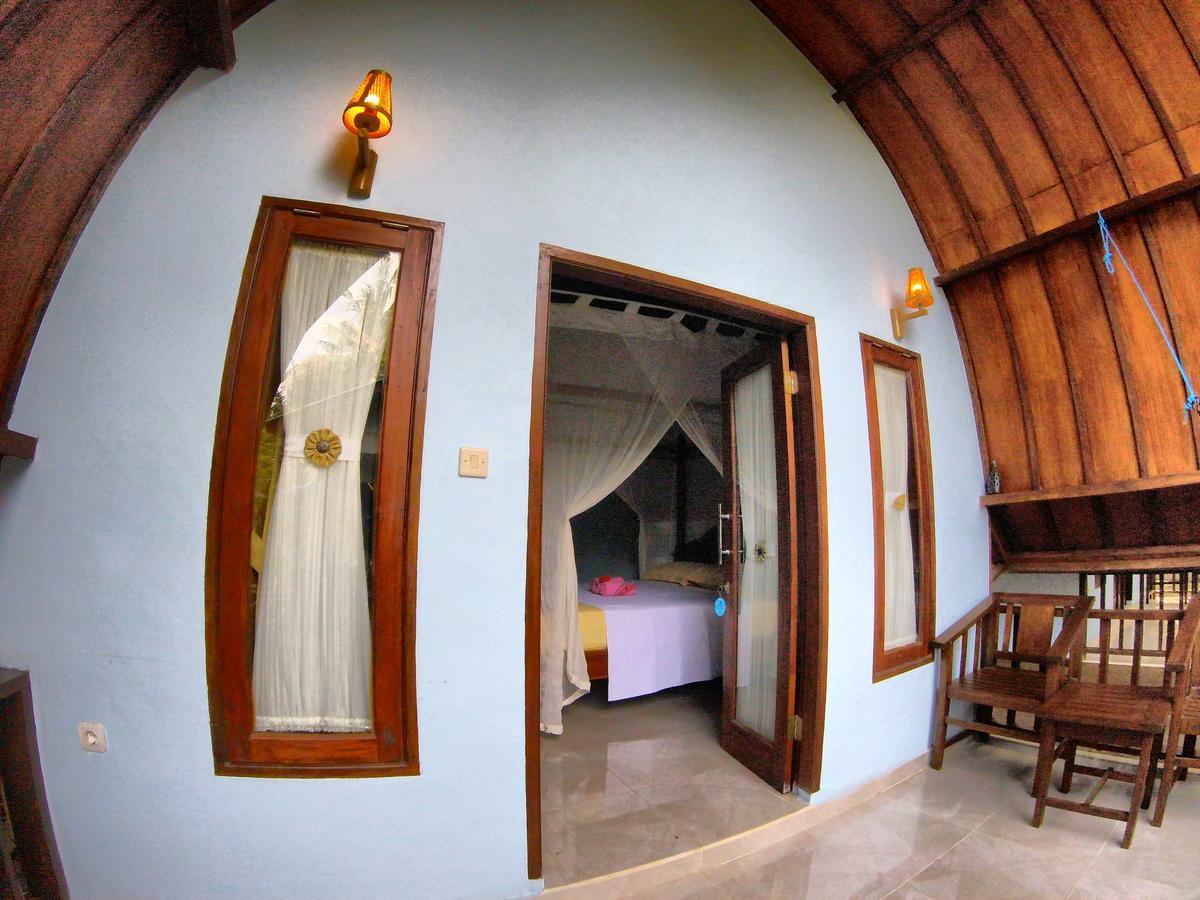 גילי אייר Ina Gili Guesthouse מראה חיצוני תמונה