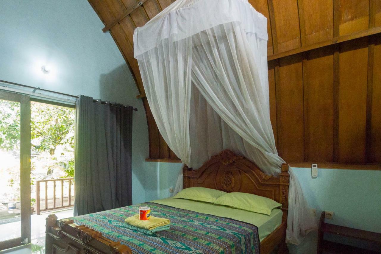 גילי אייר Ina Gili Guesthouse מראה חיצוני תמונה