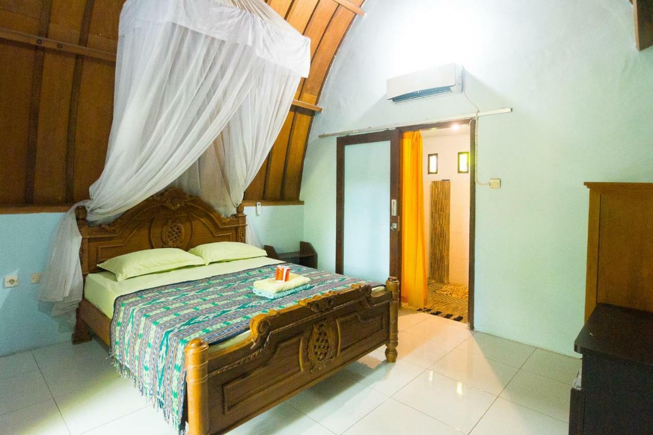 גילי אייר Ina Gili Guesthouse מראה חיצוני תמונה